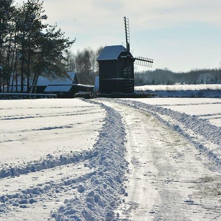 Dworek Pod Wiecha Kaweczyn  Eksteriør bilde